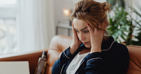 9 Tips to Stop the Cycle of Stress, Insomnia, & Low Energy